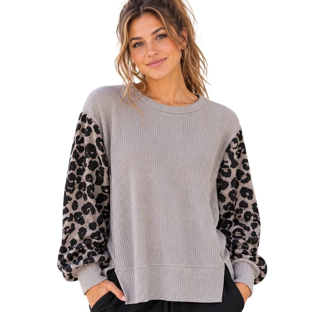 BKE Pieced Cheetah Print Thermal Top Womens Small Gray Black Waffle Knit Cozy